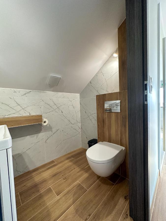 Pod Czworka Hotell Rewa Exteriör bild