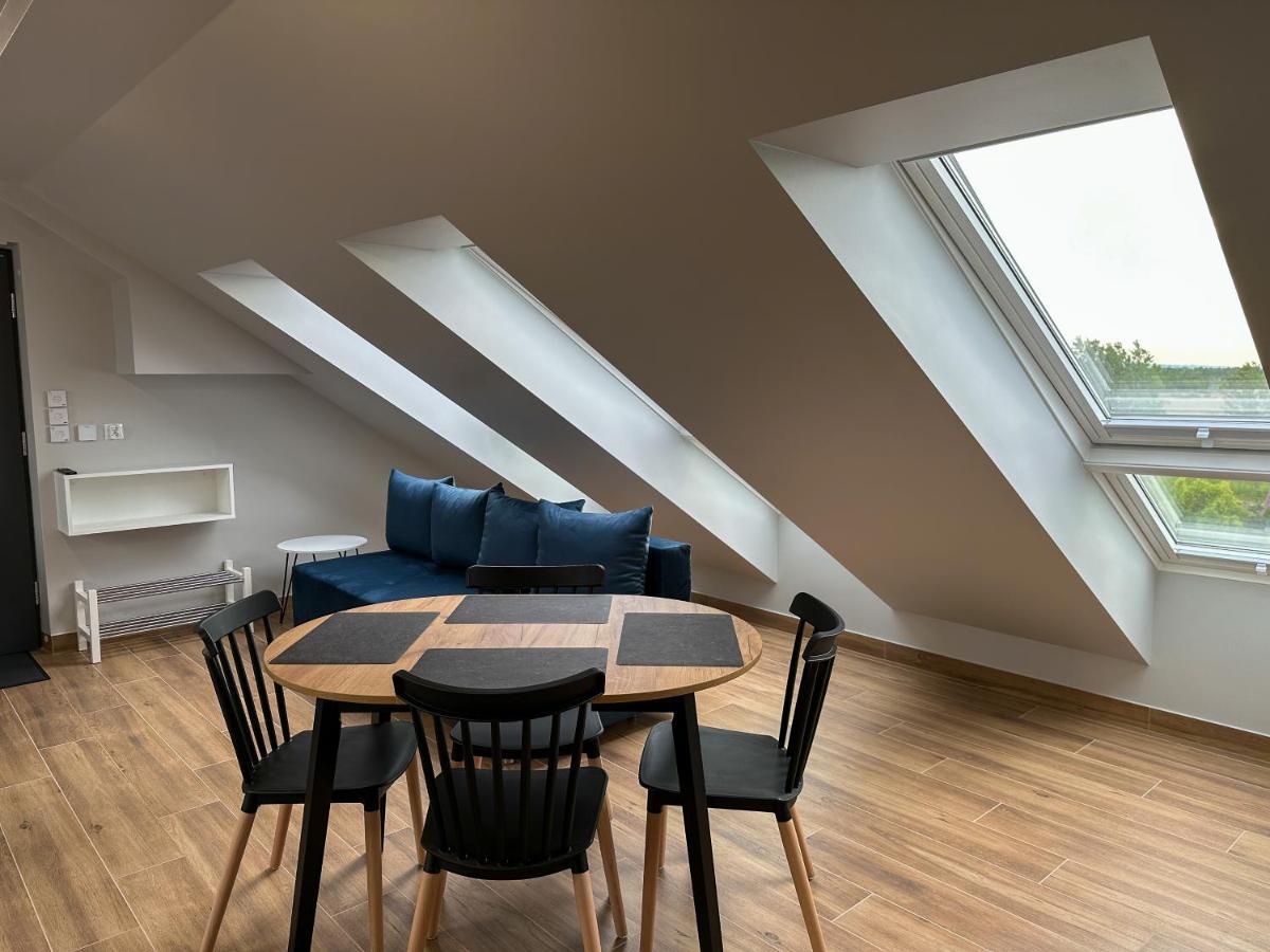Pod Czworka Hotell Rewa Exteriör bild