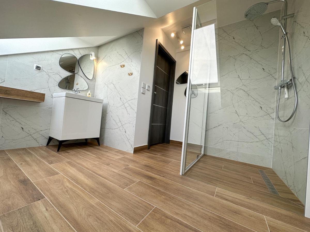 Pod Czworka Hotell Rewa Exteriör bild